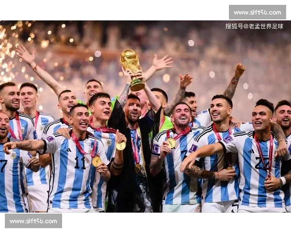 弗洛伦蒂诺盛赞国际足联与 DAZN 合作:新世俱杯免费转播开启足球新时代 弗洛伦蒂诺盛赞国际足联与 DAZN 合作:新世俱杯免费转播开启足球新时代